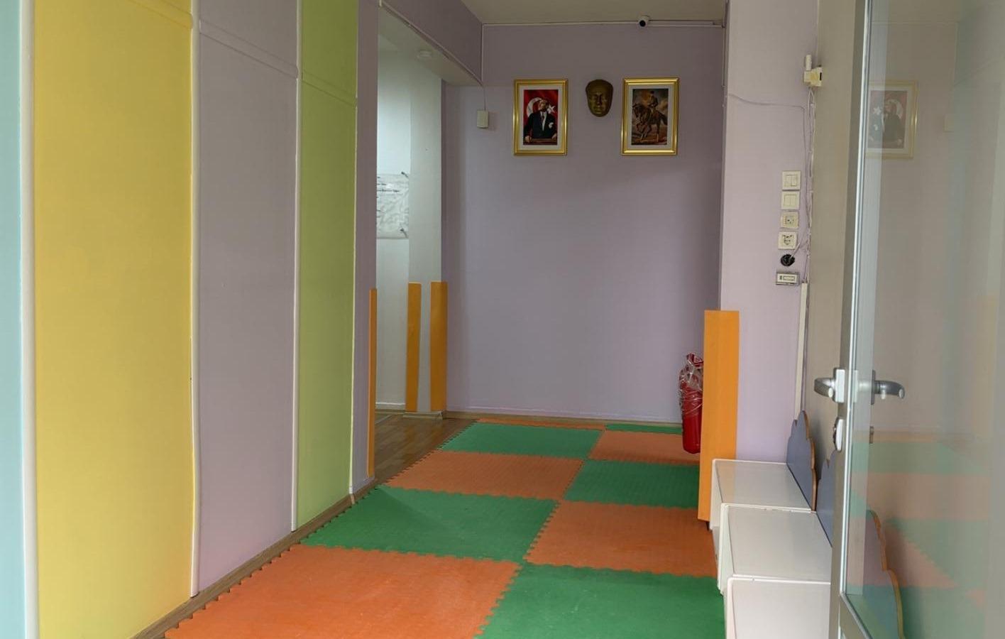 Lila ile Mai Anaokulu